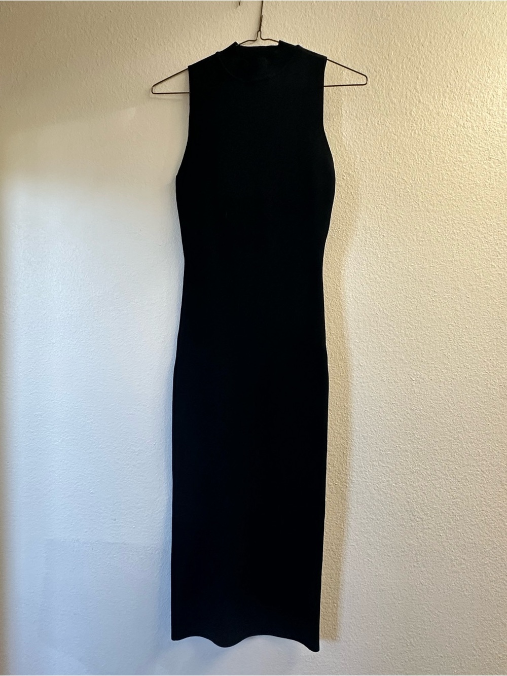 Forever 21 Black Sleeveless Maxi Dress